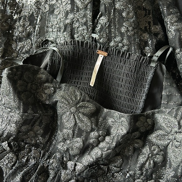 FREE PEOPLE MINI DRESS SIZE XS NWOT - Picture 7 of 7